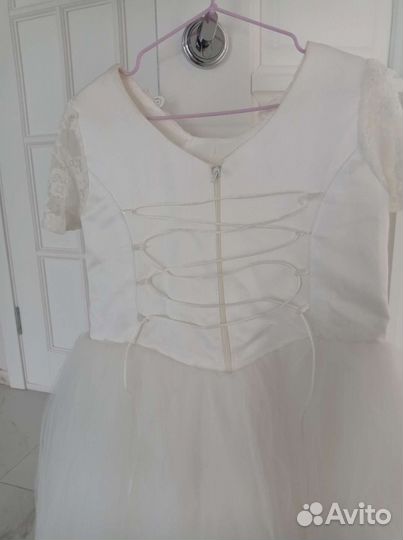 Праздничное платье для девочки