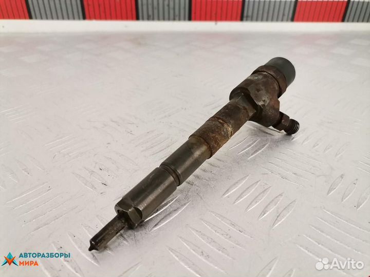 Форсунка Opel Vectra C рест. 2007 55198218