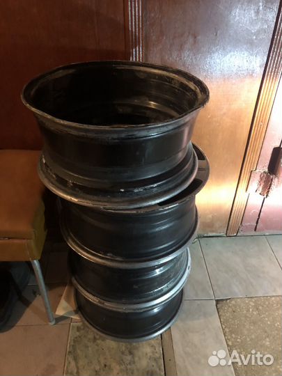 Колесные диски r15