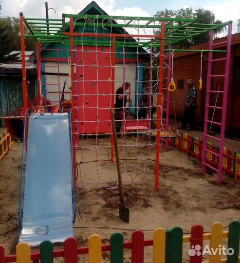 Детский спортивно-игровой комплекс 