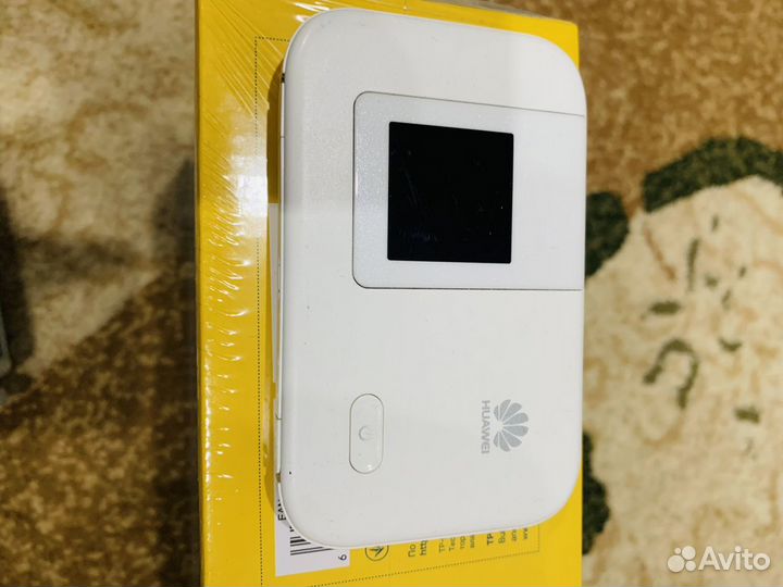 Wi-Fi роутер Huawei E5372S-601, белый