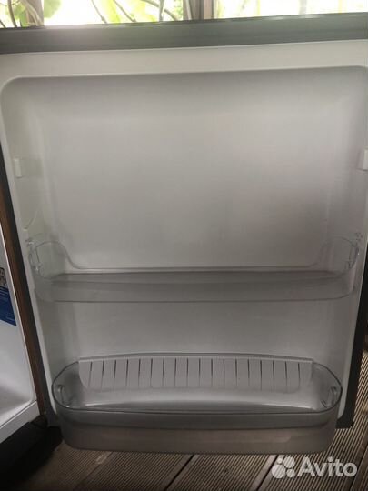 Мини холодильник Indesit mt08t