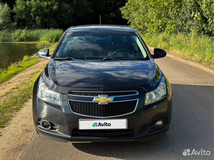 Chevrolet Cruze 1.8 МТ, 2011, 179 000 км