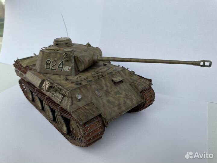 Готовая модель танка 1 35