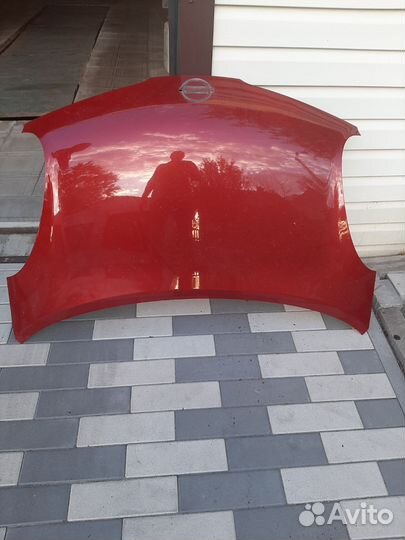 Капот на nissan micra K12