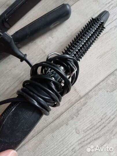 Утюжок для волос и щипцы для завивки