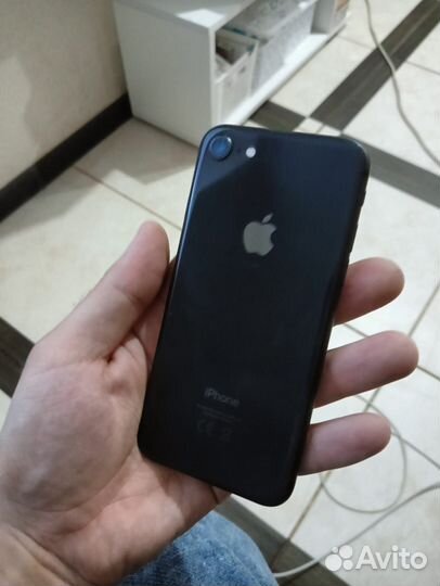 iPhone 8 64 гб
