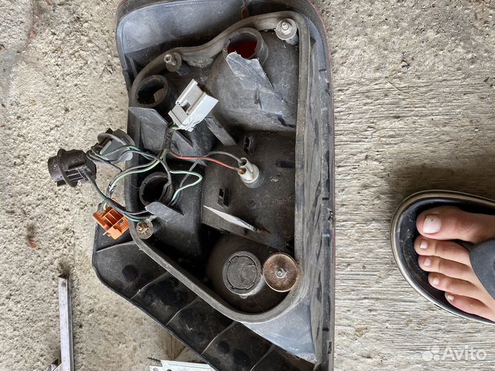 Фонари задние на honda accord 2000 год