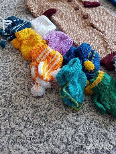 Теплые вещи, носочки, пинетки