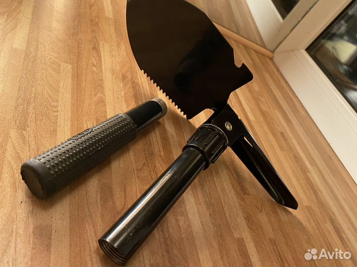 Лопата складная туристическая новая