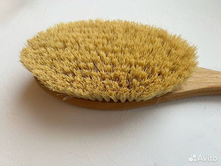 Новая массажная щетка для тела Likato