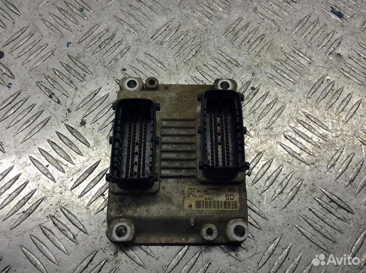 Блок управления двигателем Opel Corsa 0261207962;