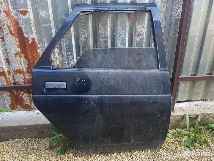 Задняя правая дверь ваз 2110 2112 приора