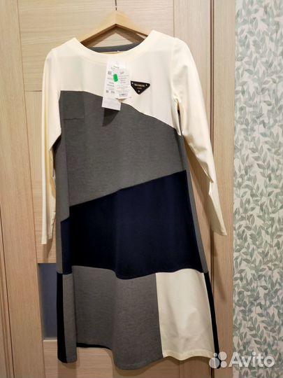 Платье А-силуэта