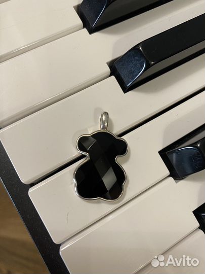 Подвеска tous