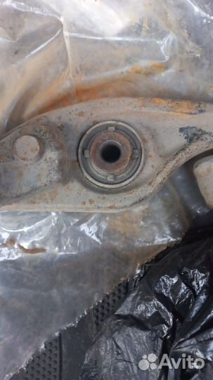 Рычаг нижний правый Mazda 6 GH под восстановление