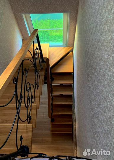 Лестница для коттеджа на заказ