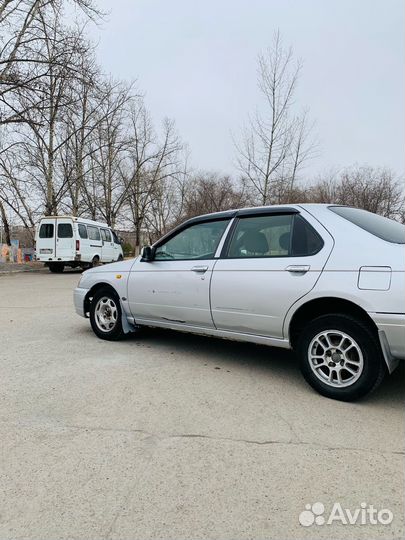 Nissan Bluebird 1.8 AT, 2001, 220 000 км