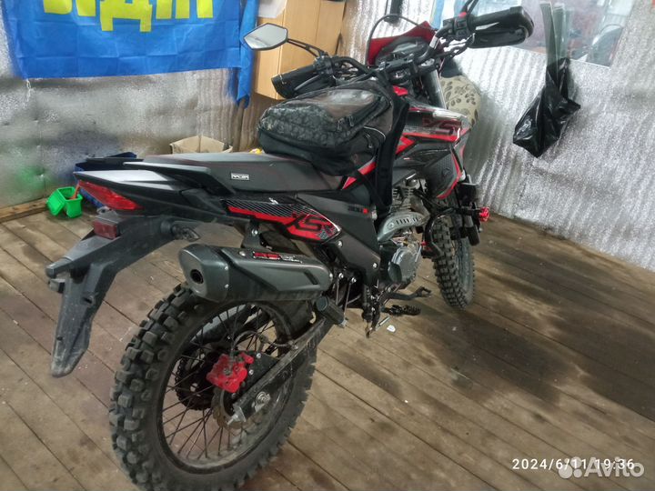 Мотоцикл эндуро