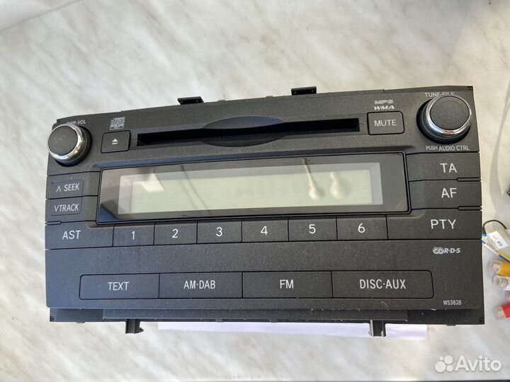 Магнитла toyota avensis