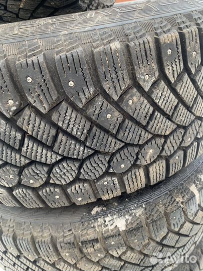 Зимние колеса Audi 225/55/17 R17