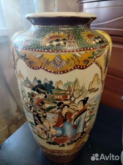 Ваза напольная высокая