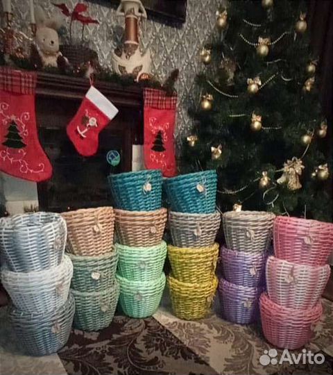 Кашпо напольное из искусственного ротанга