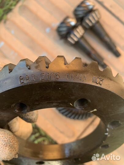 Главные пары Ваз, нива, классика