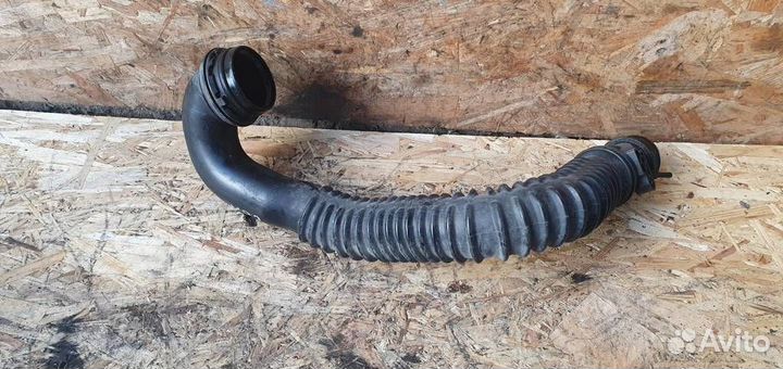 Патрубок интеркулера Opel Insignia 2008-2017