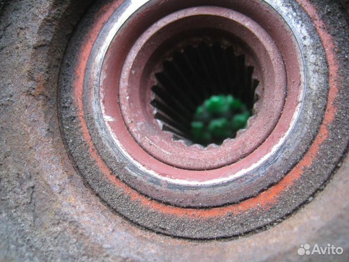 Кулак передний левый Chevrolet Aveo T250 2008