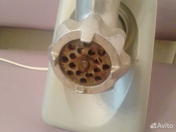 Мясорубка электрическая на запчасти