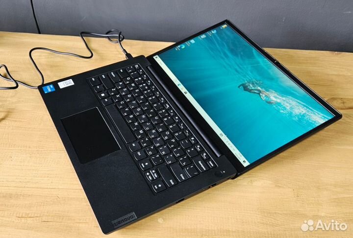 Ноутбук Lenovo Intel Core i3 1115G4/ RAM 8 гб/ SSD