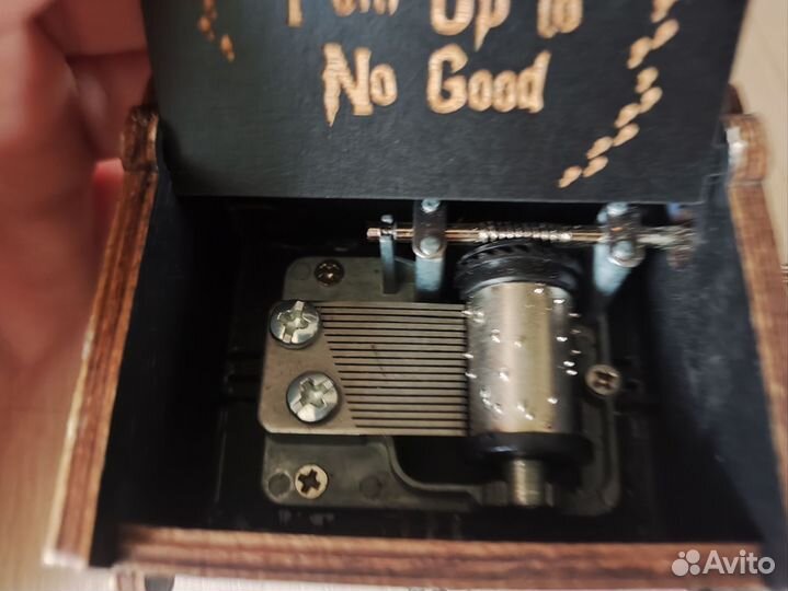 Музыкальная шкатулка Хогвартса