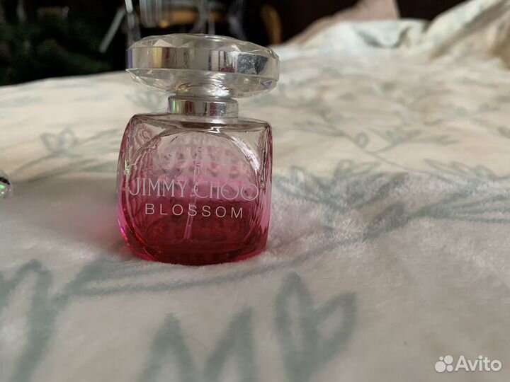 Туалетная вода женская разная