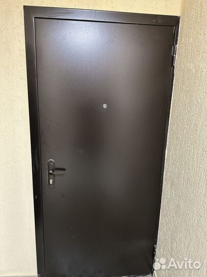 Дверь входная железная бу