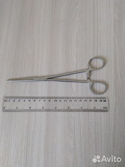 Зажим хирургический