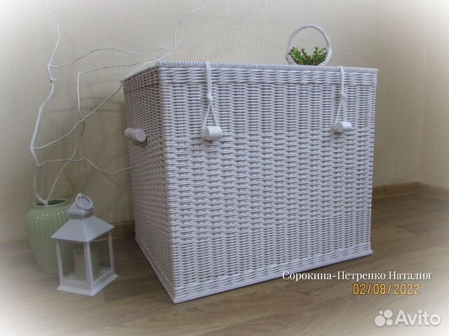 Плетеный сундук для хранения