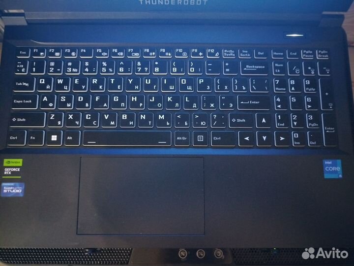 Продам игровой ноутбук thunderobot