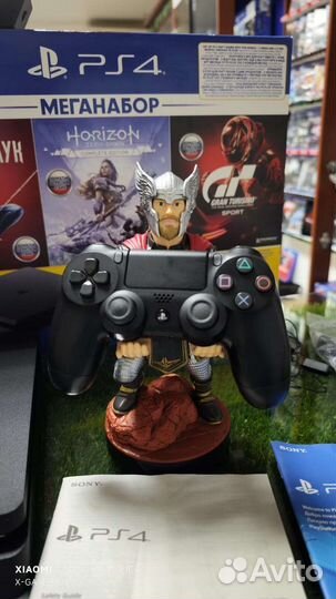 Sony PS4 Slim 1TB(2208-2021) 2 Геймпада/3 Диска Хи