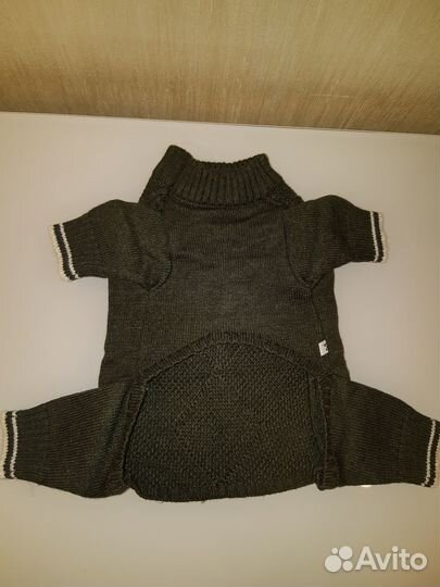 Комбинезон для маленькой собаки