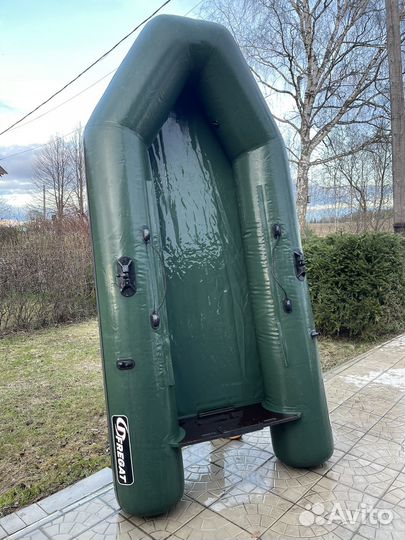 Надувная лодка Фрегат 300Е с полом