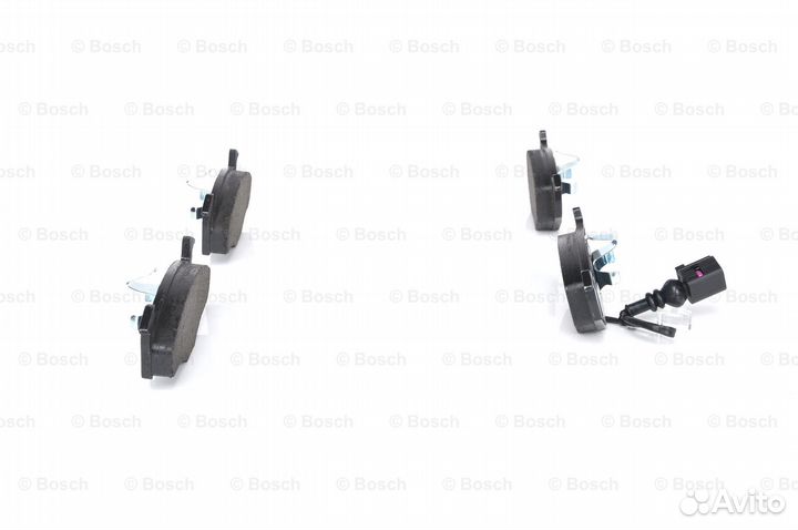 Колодки тормозные передние к-кт bosch 0986424723
