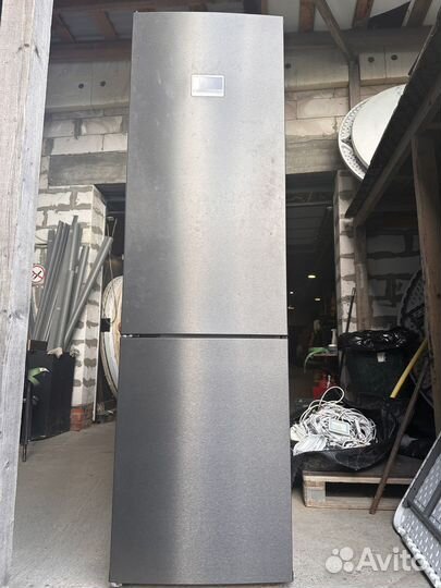 Холодильник Bosch Serie 6 VitaFresh Plus