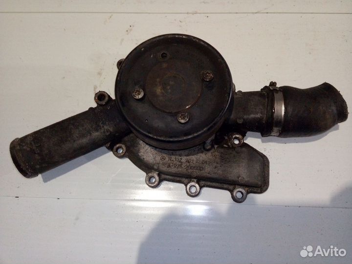 Помпа (насос водяной) Mercedes W215 Coupe-class