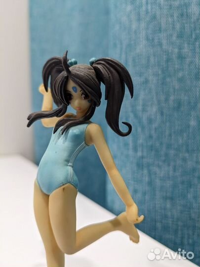 Аниме-фигурки 10-11 сантиметров