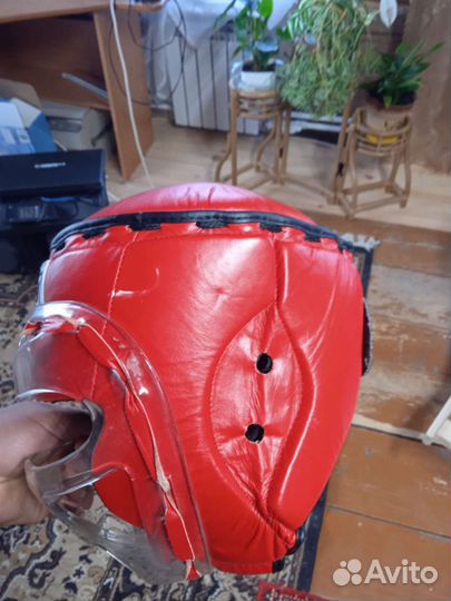 Шлем для единоборств