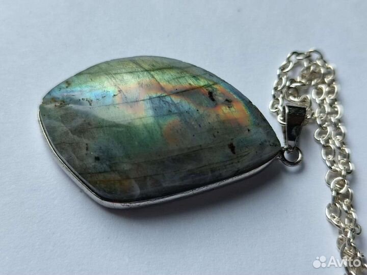 Кулон Лабрадорит на цепочке