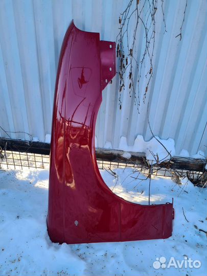 Крыло переднее правое на daewoo nexia N 150