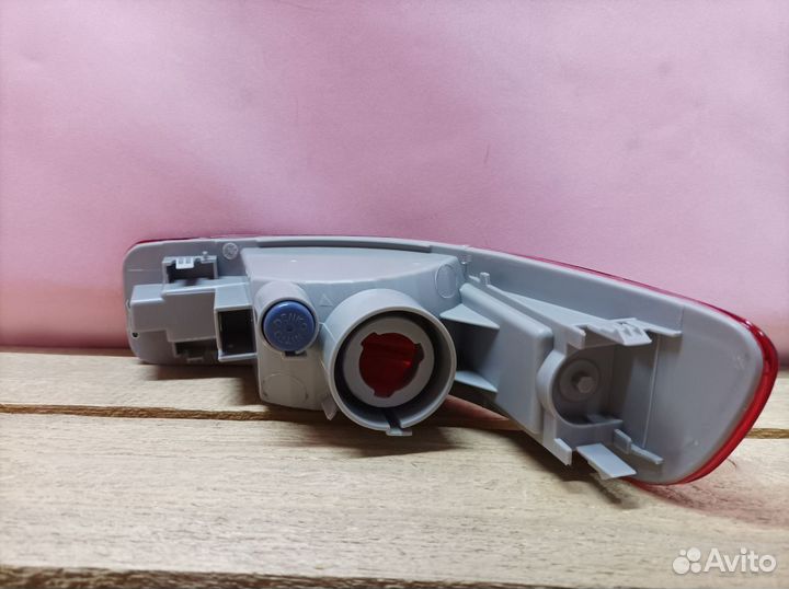 Фонарь птф Mitsubishi Outlander 2 хл 2007-2012