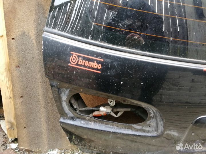 Продам 5 дверь